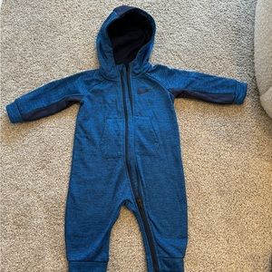 Nike track suit romper 6-9 months